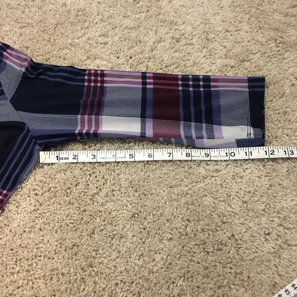 Stretchy Plaid Print 3/4 Sleeve Pullover Top - Picture 16 of 16